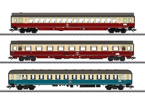 IC Express Train Passenger Car Set