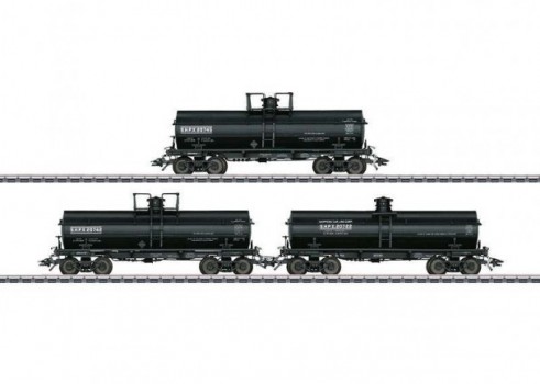 Set with 3 Tank Cars